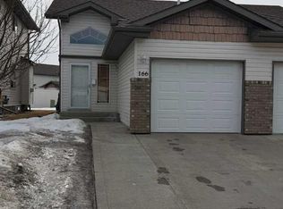 6220 N Orr Dr #166, Red Deer, AB T4P3Z8