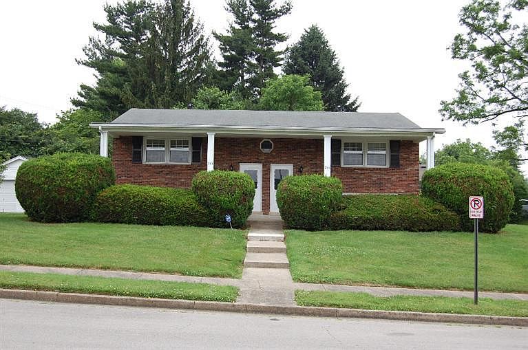 1st image of 264 Fontaine Cir #266