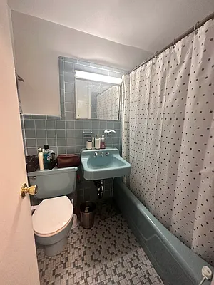 Rented by Aimee Grodanz, LREB | media 5