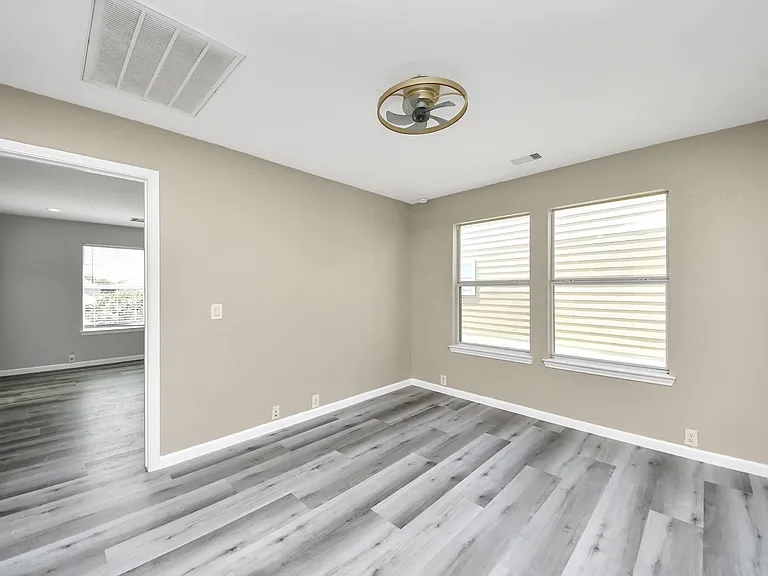 11027 Dellrose Crossing Dr — Photo 36