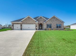 118 Vineyard Lake Cir, Conway, SC 29527