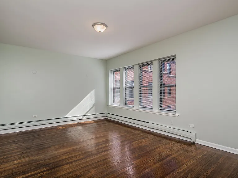 7030 S Paxton Ave #2A — Photo 5