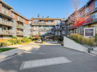 110 Presley Pl #303, View Royal, BC V9B 0Z1
