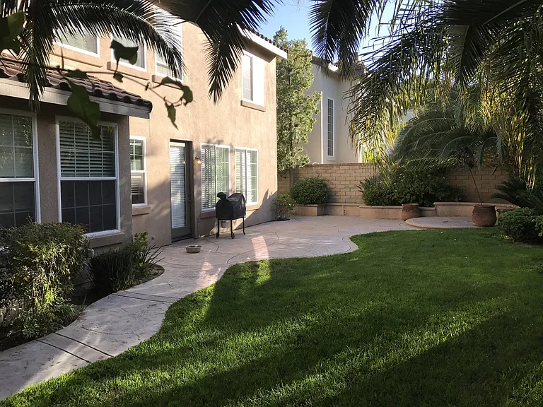 26149 W Shadow Rock Ln — Photo 6