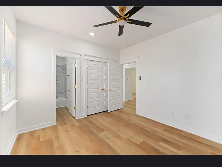 7809 Queen St — Photo 11