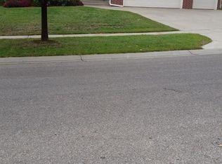 3318 N Pepper Ridge St, Wichita, KS 67205