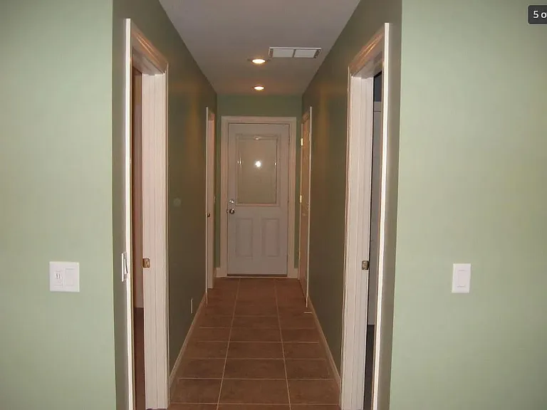 606 N McArthur St — Photo 4