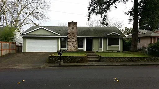 5590 SW 160th Ave photo 1