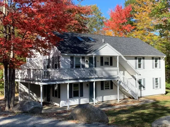 8 Plaza Village Rd, Plymouth, NH 03264