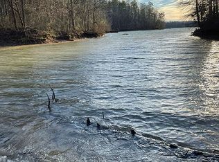 188 Seminole Point Rd, Fair Play, SC 29643