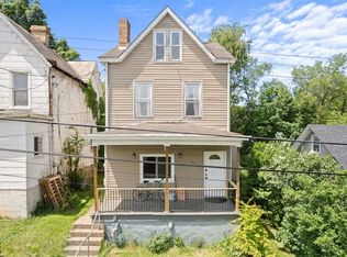 133 Owen St, Mc Kees Rocks, PA 15136