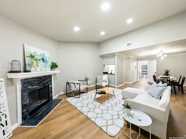 7738 Chambers Rd #504, San Antonio, TX 78229