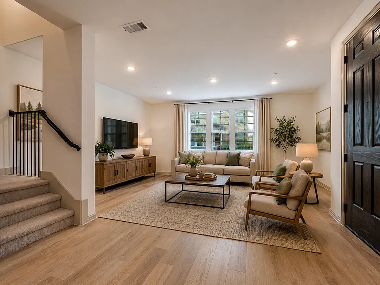 512 Parkside Dr — Photo 3