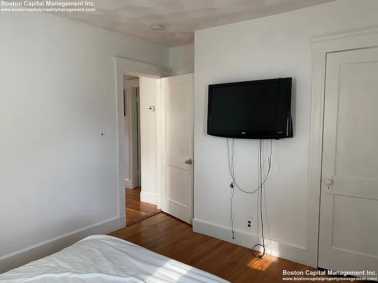 40 Bellvale St — Photo 24