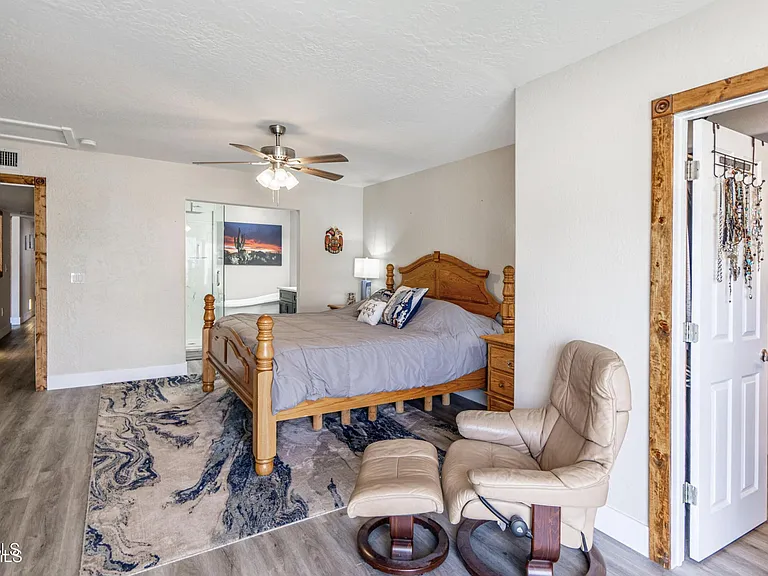 18026 N Everson Dr — Photo 15