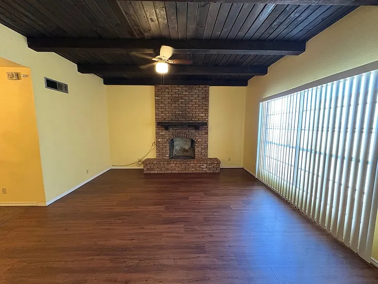 64 W Brown Rd — Photo 5