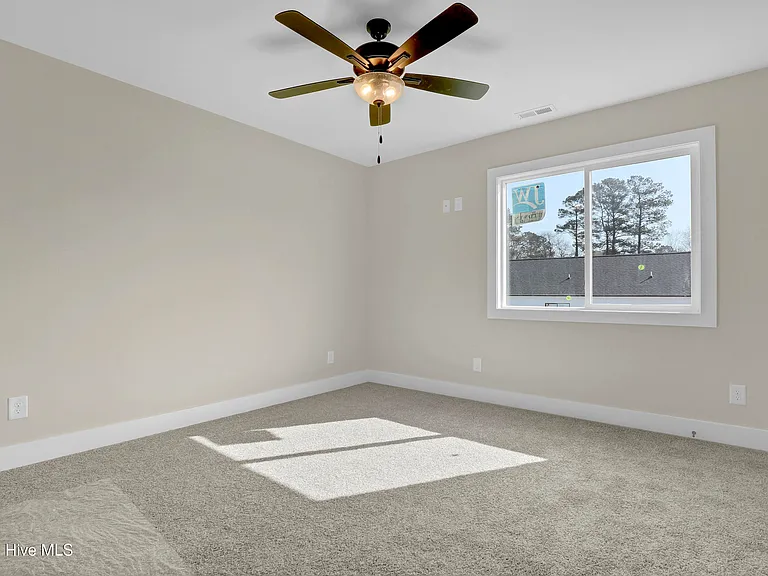 493 Blue Bluff Ln — Photo 19