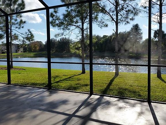 3rd image of 11508 Dancing River Dr