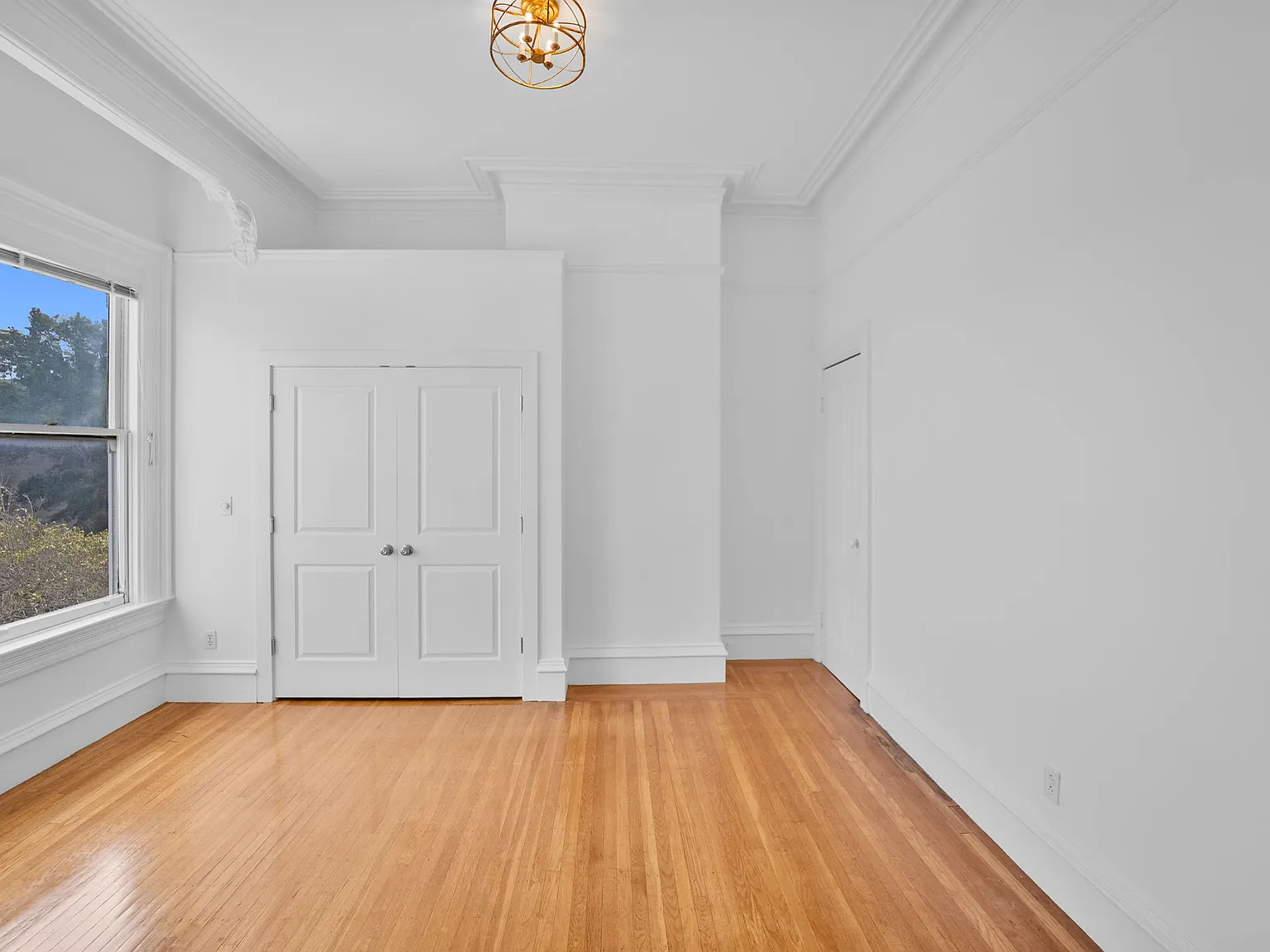 1 bed, $5,500 — Photo 4