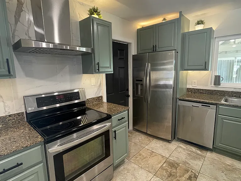 1410 Maury Rd — Photo 15