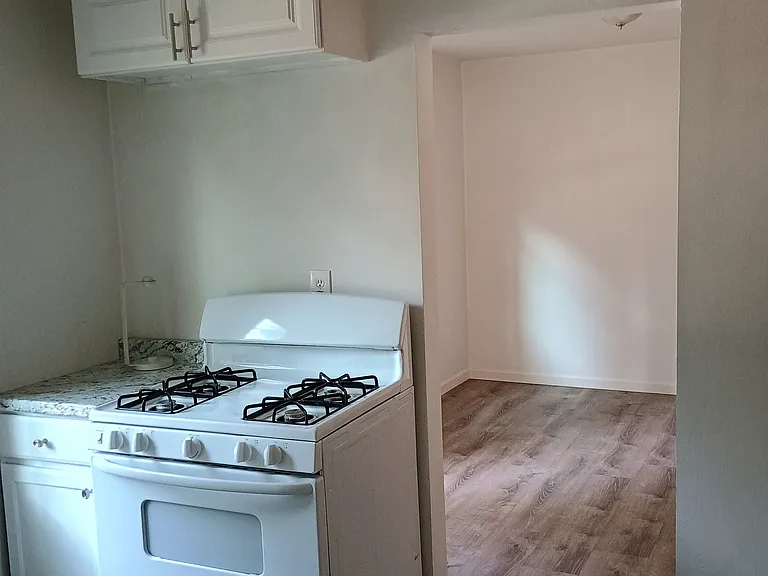 833 Heights Rd #A — Photo 22
