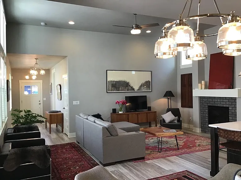 2740 NW Ordway Ave — Photo 8