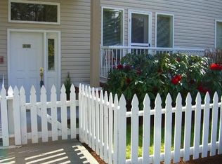 2801 NE 130th St APT A103, Seattle, WA 98125