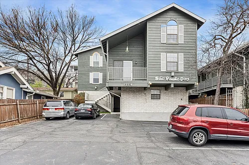 1214 Baylor St #103 Photo 1