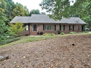 289 Harbor Dr, Taylorsville, NC 28681
