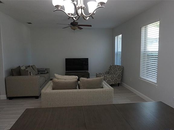 2nd image of 7330 Azalea Cove Cir