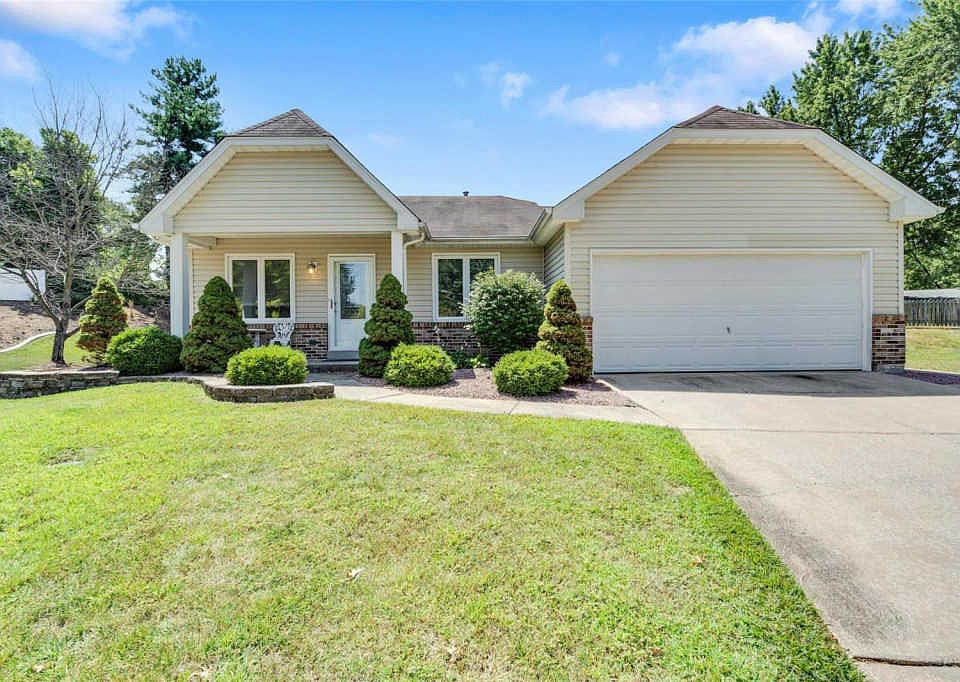 1st image of 1014 McBride Pl