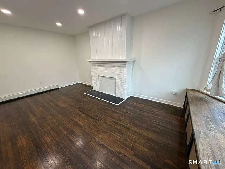 33 Marion St #1 — Photo 8
