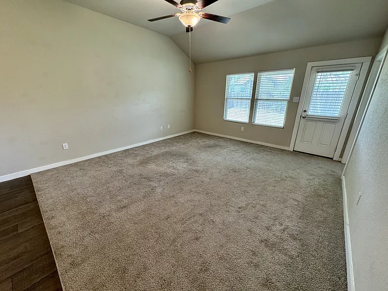 5539 Pearl Valley — Photo 8