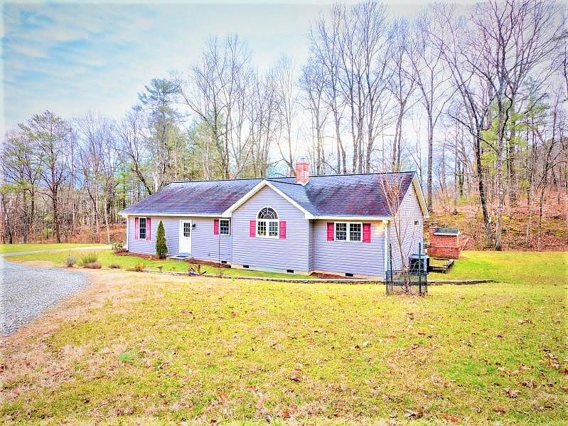 1st image of 3181 Forest Acre Trl