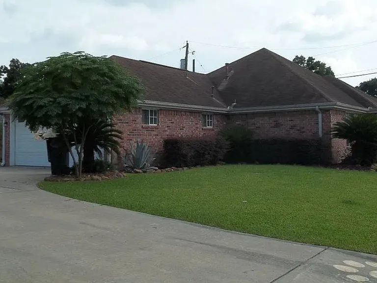 311 Nederland Ave — Photo 3