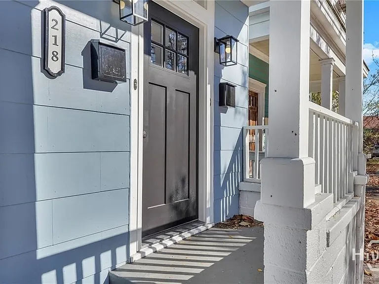 218 W Anderson St #UPPER — Photo 45