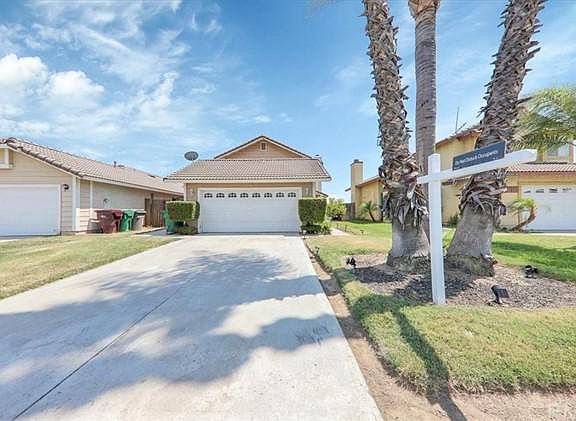 2nd image of 24211 Puddingstone Dr