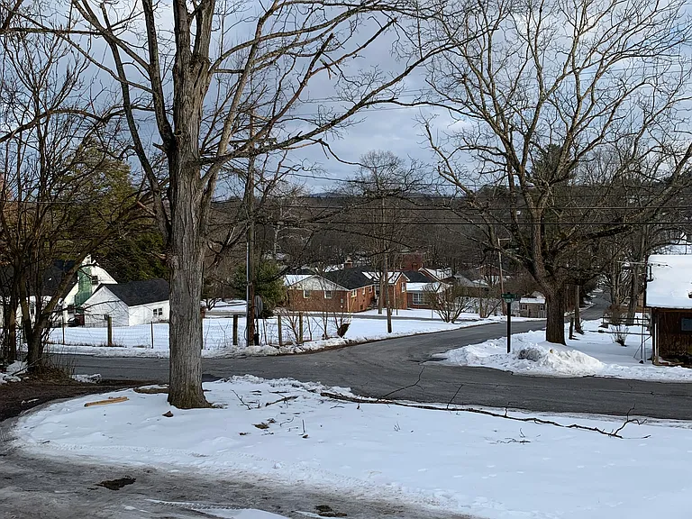 149 Walnut St — Photo 13