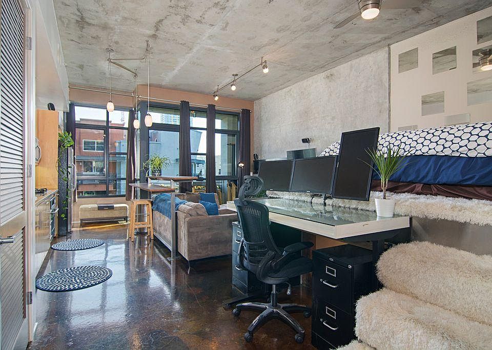Modern live/work studio