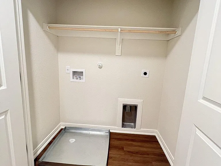 7423 Gramercy Way #1 — Photo 14