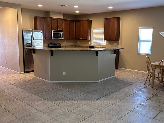 3rd image of 7855 Narnia Ave