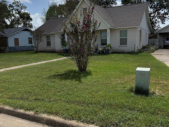 4th image of 1025 Zach Rd