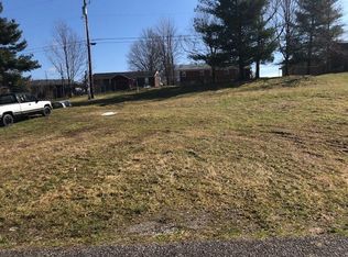 10 Cardinal Cir, Lancaster, KY 40444