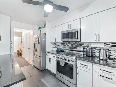 872 E 216th Street, Bronx, NY, 10467
