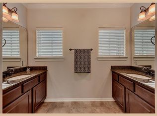 18 Shell Port Sq, The Woodlands, TX 77380