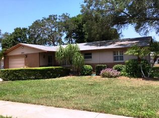 2807 21st Ter SW, Largo, FL 33774