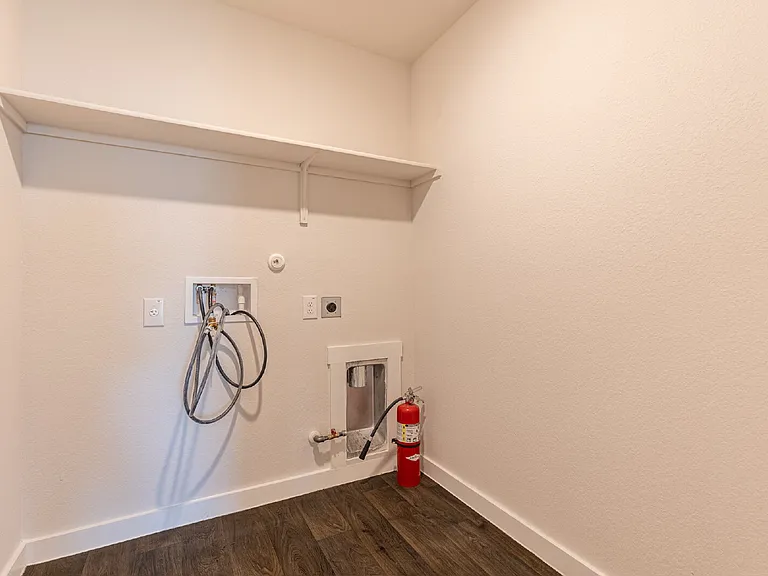 626 Jane Long Dr — Photo 34