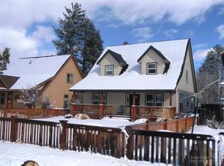 369 N Locust Ln, Sisters, OR 97759