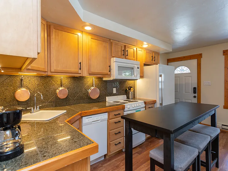396 Cove Blvd #32 — Photo 9