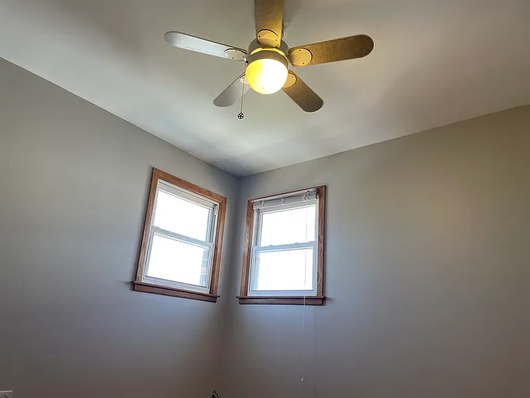 5408 N Central Ave #2 — Photo 11
